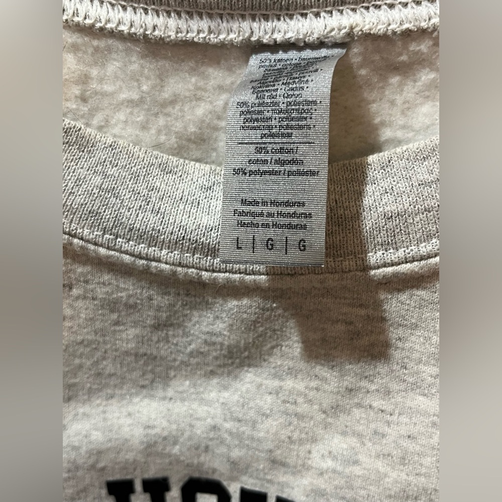 Real Housewives University Crewneck Sweatshirt Adult Sz Large - Picture 5 of 5